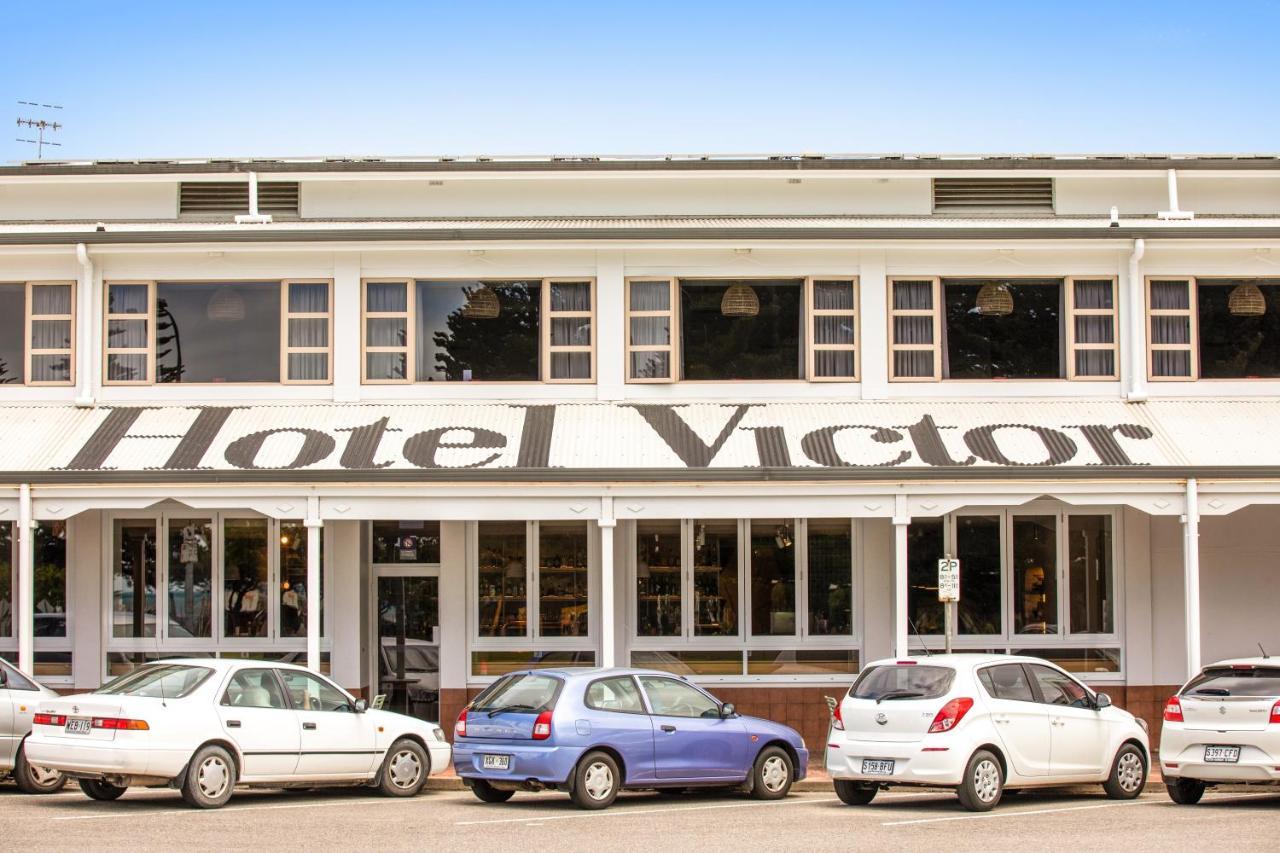 Nightcap At Hotel Victor Victor Harbor Esterno foto